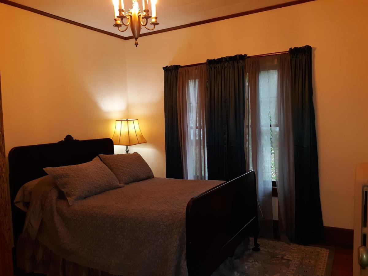 Harriott House, The Summer Room Terre Haute Ngoại thất bức ảnh
